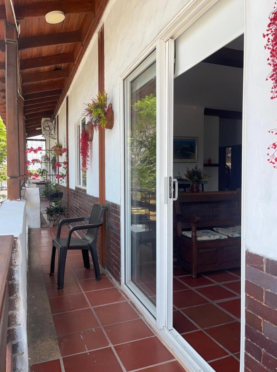 Bed and Breakfast La Casona Llanera San Martin  Екстер'єр фото